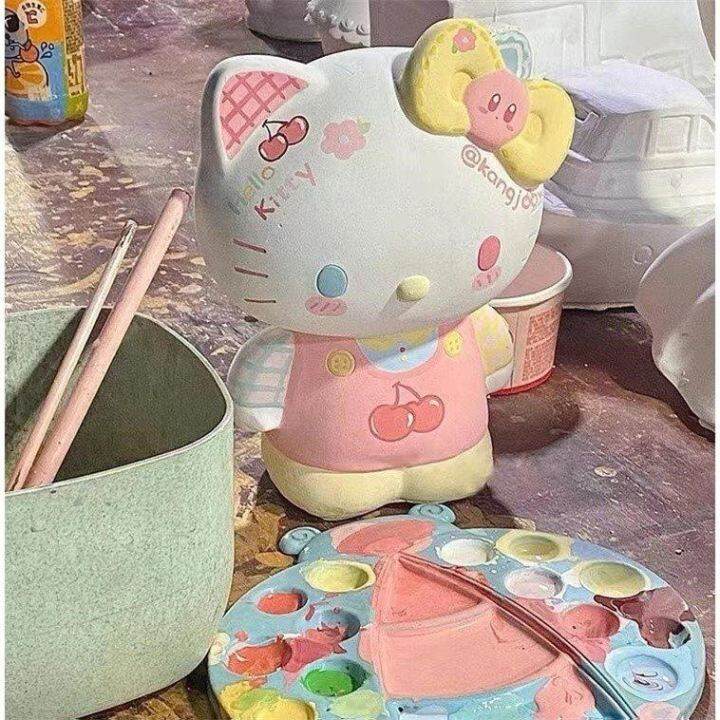 ตุ๊กตาปูนปลาสเตอร์ทาสีตัวอ่อนสีขาว-diy-ของเล่นแฮนด์เมดภาพวาดกราฟฟิตี-hellokitty-กระปุกออมสินระบายสีสำหรับเด็ก