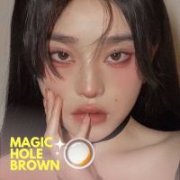 Magic Hole คอนแทคเลนส์ สีเทา Wink Contact