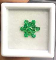 มรกต 0.90cts 2.5mm 13 ชิ้น ทรงกลม พลอยธรรมชาติ 100% Emerald 0.90cts 2.5mm 13 pcs round shape 100% natural gemstone