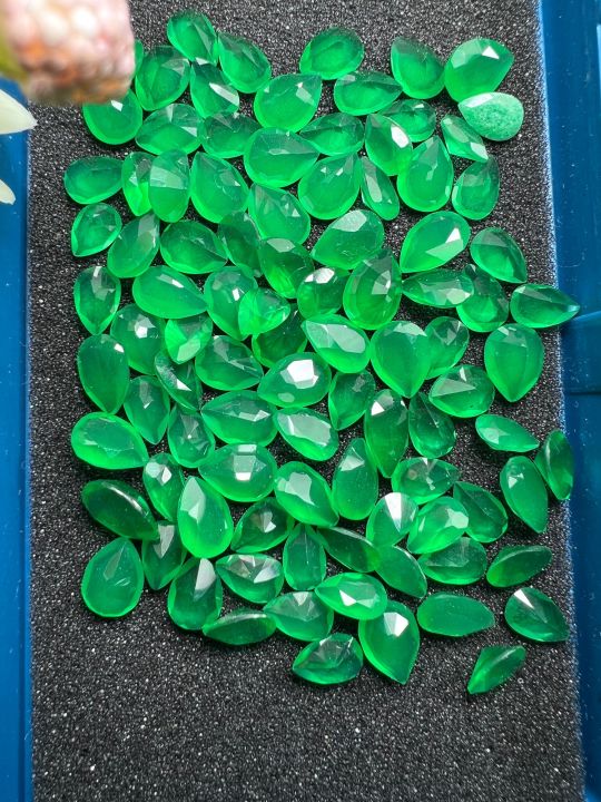 synthetic-jade-pear-shape-8x6-mm-2-pieces-2-เม็ด-ยกเขียว-พลอย-สังเคราะห์-สี-เขียวหยก-พม่า-synthetic-jade-burma-green-2-เม็ด