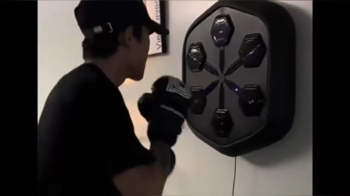 Smart Music Boxing Machine Wall TargetLighted Sandbag Practice Boxing
