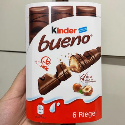 Kinder Bueno คินเดอร์บูเอโน่ เวเฟอร์เคลือบช็อกโกแลตสอดไส้ช็อกโกแลตเฮเซลนัท