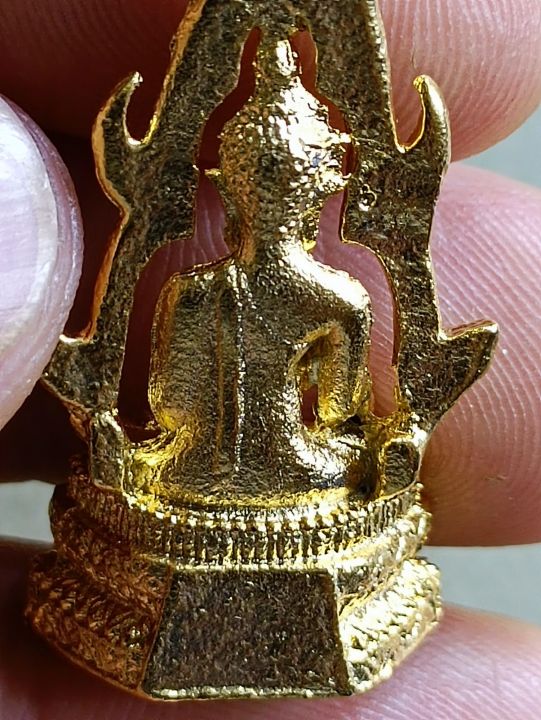 รูปหล่อพระพุทธชินราช-เนื้อทองเหลือง-สวยงาม