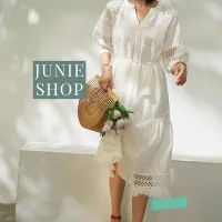 JUNIE SHOP เดรสเกาหลี เดรสขาวลูกไม้ยาว ส่งฟรี