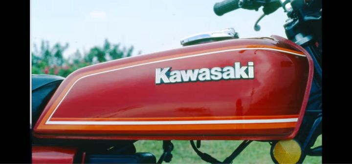 สติกเกอร์-ถังน้ำมัน-kawasaki-gto-สำหรับถังสีแดง-ต้องการเปลี่ยนสีแจ้งได้ทางแชท