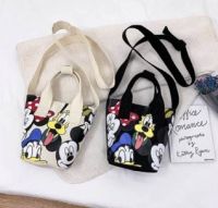 ✅กระเป๋าผ้าแคนวาส Zara X mickey  ✅วัสดุผ้าแคนวาส ✅ซิลเปิดปิด น่ารัก   ขนาด : 18*10*14 cm