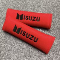 ปลอกหุ้มเบลท์ ที่หุ้มสายคาดเบลท์ ลาย ISUZU สีแดง