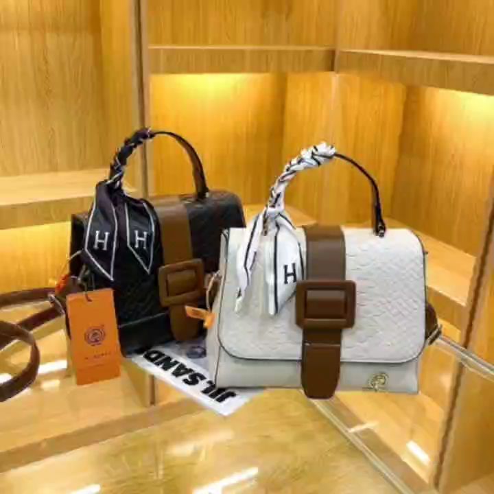 Jual Tas Selempang LV Mini Fashion Tas Import Wanita Model Terbaru di lapak  Sven Collection