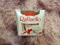 ferreo raffaello เฟอเรโร่มะพร้าวกล่องละ 14 ลูก