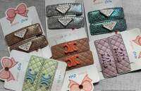 กิ๊บติดผม หุ้มด้วยหนังเทียม ตกแต่งลายต่างๆ