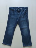 CHAPS(DENIM)INDIA ยีนส์มือสอง เอววัดจริง34 ยาวเต็ม35 เป้า10 สะโพก42-44 ต้นขา11 ปลายขา8 ผ้ายืด หนา นุ่ม เด้ง กระชับ สีเข้ม เอวกลาง กระเป๋าหน้าไม่ลึก สภาพดี พิจารณาตามรูป