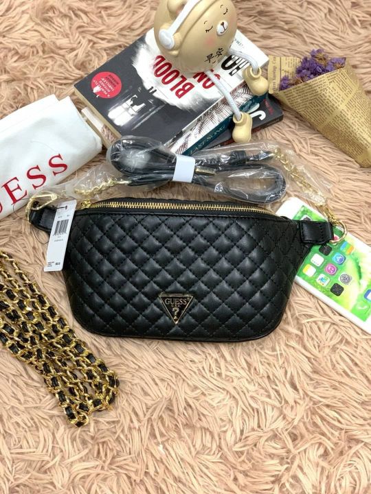 guess-quilted-belt-bag-กระเป๋าสะพายทรงคาดอกรุ่นใหม่จากguess-วัสดุหนังpu-เรียบเงาสวยดูโดดเด่น