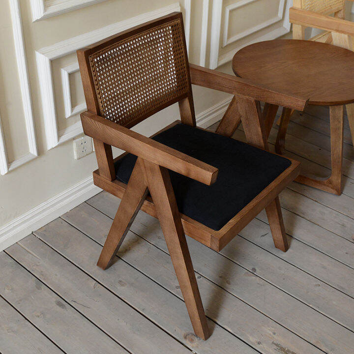 Chandigarh Dining Chair Nordic Retro Minimalist Solid Wood Rattan Chair