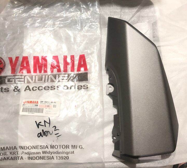 Cover Lampu Sein Depan Nmax Abu Abu Kanan Original Ygp Asli