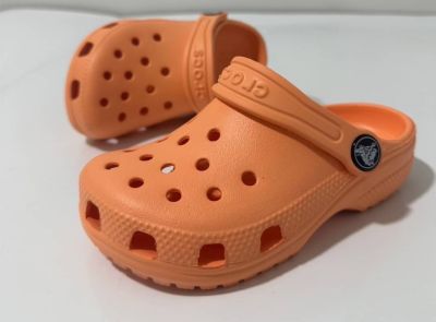 รองเท้าของเด็กลำลองแฟชั่นสไตล์ Crocs LiteRide Clog สุดฮิตน้ำหนักเบาใส่