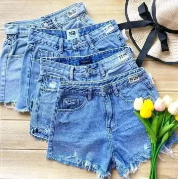 Shop Fashionable Korean Style Jeans with great discounts and