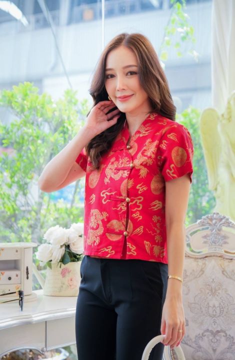 เสื้อทำงานผู้หญิง-ทรงสวยแพทเทิร์นเป๊ะเข้ารูป-เสื้อสีแดงตรุษจีน