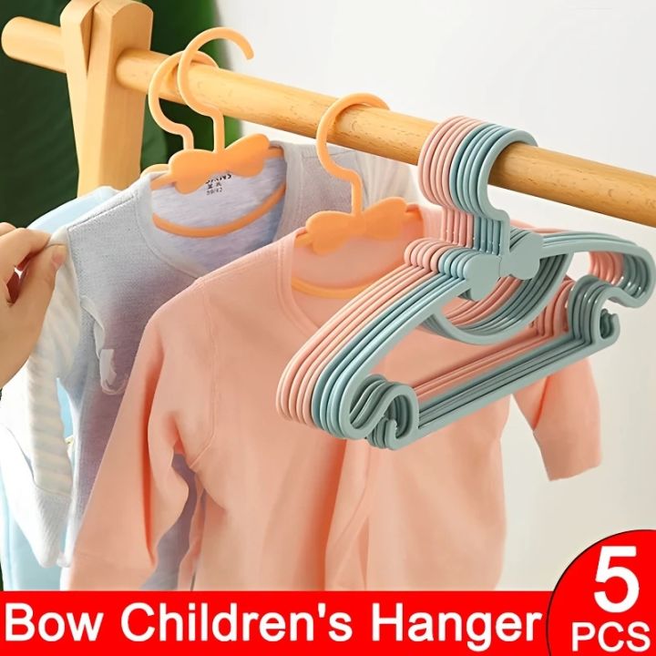 5pcs Kids Clothes Hangers, Baby Clothes Storage Rack, Children's Windproof Coat  Hangers, Wall-mounted Closet Organizer