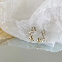 trio flower - morning.earrings