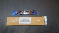 โลโก้ VIOS สีไทเทเงิน (Titanium chrome )  สำหรับ ติดท้าย โตโยต้าวีออส  FOR TOYOTA VIOS 2013-ON