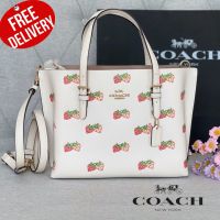 กระเป๋าถือ กระเป๋าสะพาย  Mollie Tote 25 With Strawberry Print ออก Shop USA รับประกันของแท้ 100%