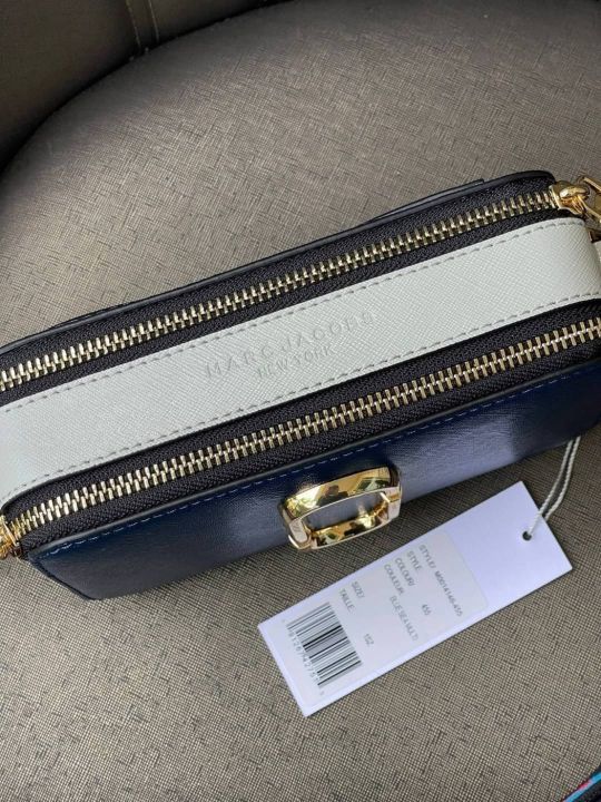 กระเป๋าสะพายข้าง-snapshot-bag-สินค้างานoutletแท้100