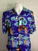 Hawaii Shirt #06 Brand : Thums UP  Made : Thailand ผ้า : 100% Rayon Sz : M ขนาด : อก 21 ยาว 31 ไหล่ 21 ตำหนิ : เสื้อมือสอง กระดุม : ลาย ราคา : 180