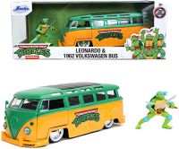 Volkswagen Bus T1 1962 ( Leonardo &amp; TV Series Teenage Mutant Ninja Turtles Met figuur ) Groen / Geel 1-24 Jada Toys