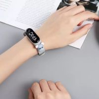 นาฬิกาข้อมือ Smart Watch นาฬิกาดิจิตอล ซื้อ1แถม1