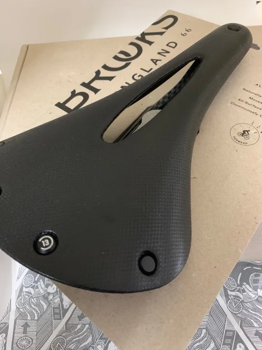 brooks carbon saddle