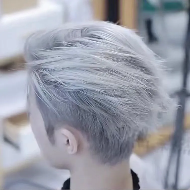 Share more than 147 white hair colour boy ceg.edu.vn