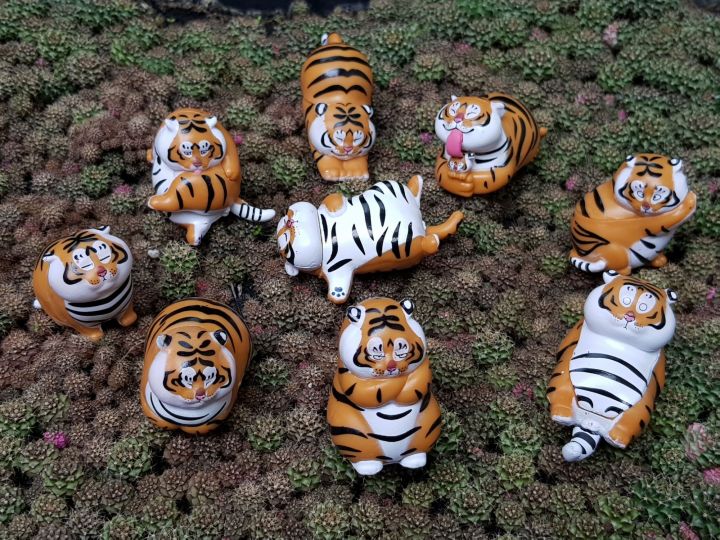 ตุ๊กตาเสือ-เสืออ้วน-โมเดลเสือ-รับปีขาล-ปีเสือ-ตุ๊กตาแต่งสวน-มี-9-แบบ