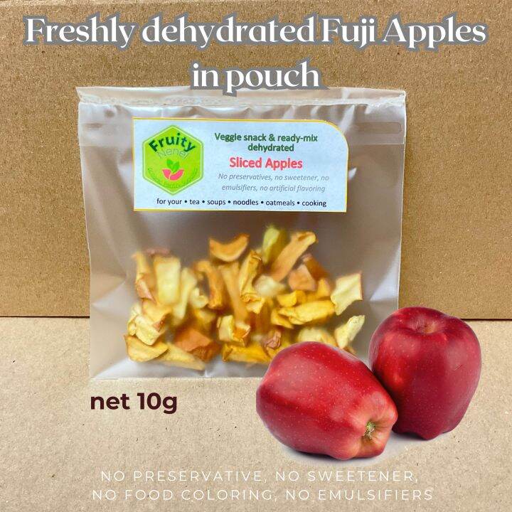 Freshly dehydrated sliced FUJI APPLES in pouch and box. NO sweetener