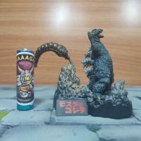 ?มีของพร้อมส่ง? ของแท้ Bandai Godzilla Diorama Figure Collection งานฉาก มือสอง Mothra Larva กัดหาง Godzilla ไม่มีกล่อง