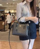 โค้ช  MOLIE TOTE BAG WITH ZIPPER((c4250)) ?ส่งฟรี?กระเป๋าสะพายโคช  ✅?% Outlet (ภาพถ่ายจากสินค้าจริง)