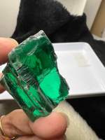 สีเขียว มรกต เอมเมอรัล น้ำหนัก 64 กรัม Gram เพชรรัสเซีย พลอย ก้อน GREEN EMERALD CUBIC ZIRCONIA (ความยาว xความกว้าง 20x40มิลลิเมตร )