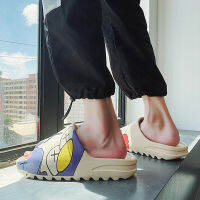 รองเท้าแตะทรง Yeezy สำหรับผู้ชาย INS แฟชั่นใส่ไปข้างนอกสำหรับฤดูร้อนพื้นหนาดูแพงแฟชั่นสไตล์จีนแนวสปอร์ตกันลื่นเบาพกสะดวกเพิ่มความสูงให้ความรู้สึกเหมือนอึ
