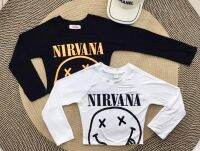 (พร้อมส่ง)?เสื้อครอปแขนยาว nirvana