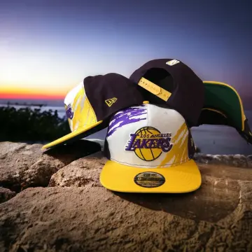 Mitchell & Ness Los Angeles Lakers Snapback Hat - Black/Yellow  Gold/Splatter - LA Lakers Cap for Men