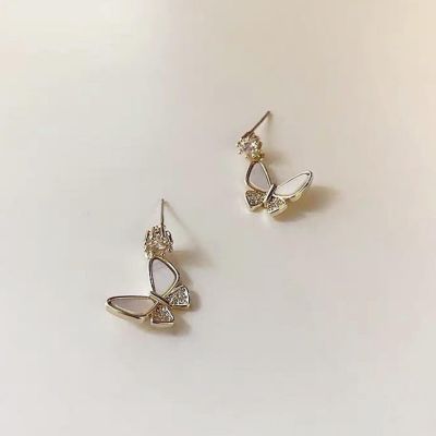 Gems butterfly earring