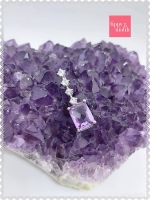 ? จี้พลอยอเมทิส และไวท์โทเเพซ เงินแท้ 925 ชุบโรเดียม ?
(Amethyst with White Topaz)
? จี้พลอยอเมทิสเหลี่ยมสวย ประดับด้วยพลอยไวท์โทเเพซ 4เม็ด บนเรือนเงินเเท้ 925 ชุบโรเดียมให้เงางาม
? น้ำหนัก 5.9 กะรัต
? ความยาว 22 มิลรวมข้อ
? ขนาดพลอยอเมทิส 7×9 มม.