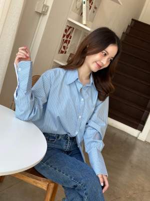 สีใหม่เข้าเเล้ว💓striped basic shirt 🏳️‍⚧️ เสื้อเชิ้ตลายทาง / dressylismm