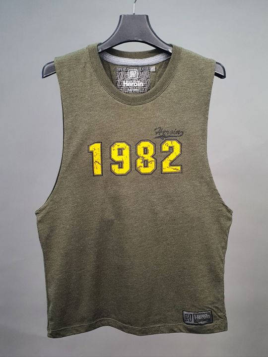 เสื้อกล้ามคว้านแขนเฮโรอีน-รุ่น-1982