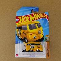 Hotwheels รุ่น Kool Combi Mooneye