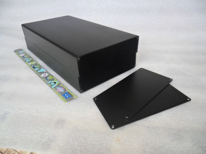 กล่องอลูมิเนียมสีดำ-ขนาด-80x160x300-มม