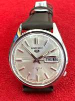 SEIKO5 21 JEWELS Automatic ตัวเรือนสแตนเลส นาฬิกาผู้ชาย มือสองของแท้