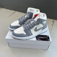 Jordan 1 mid sail grey (woman size)