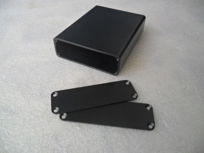 กล่องอลูมิเนียมดำ ขนาด 84 X 28 X 110 mm