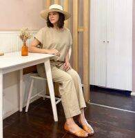 Khaki Simple Set ชุดเซ็ตเสื้อเอวจั๊ม+กางเกงขายาว