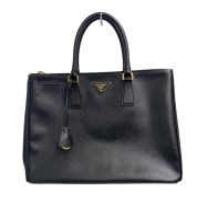 Used PRADA handbag Saffiano Lux